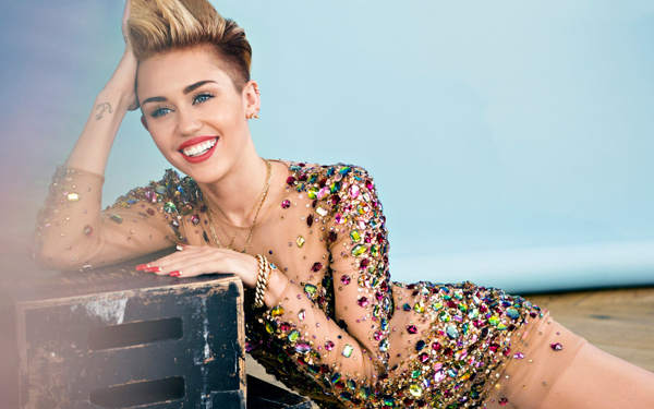 Top Fotos Provocativas De Miley Cyrus Top Listas