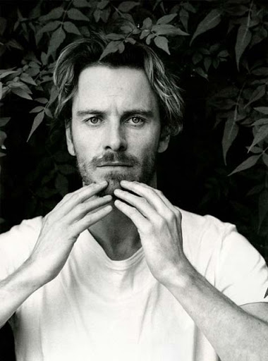 Michael Fassbender sexy