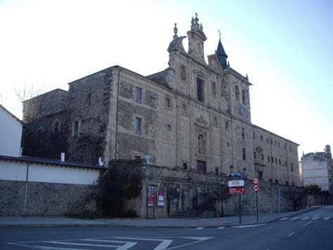 Villafranca del Bierzo, Convento e Iglesia de los Padres Paúles
