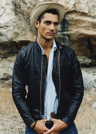 David Gandy, con sombrero