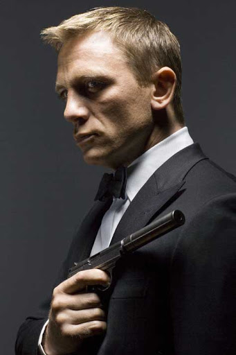Daniel Craig elegante
