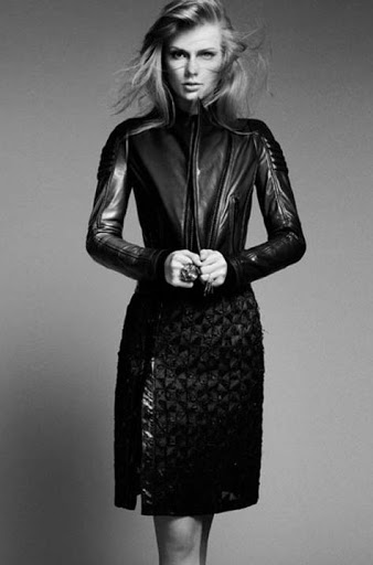 Taylor Swift, en cueros