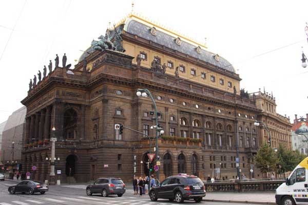 Teatro Nacional Národní Divadlo