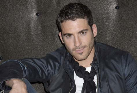 Miguel Ángel Silvestre, guapo