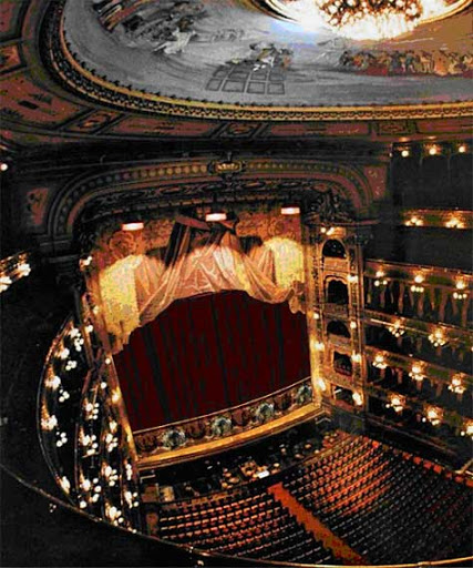 Teatro Colón (Calle Cerrito, 628)