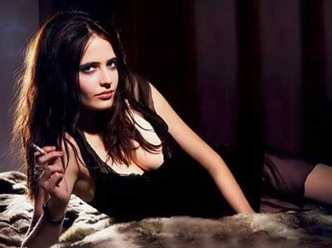 Eva Green, en la cama