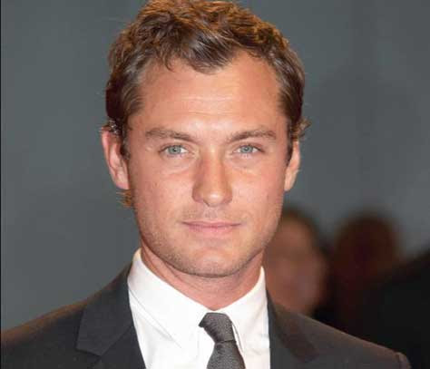 Jude Law elegante