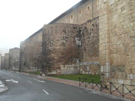 Muralla de Leon