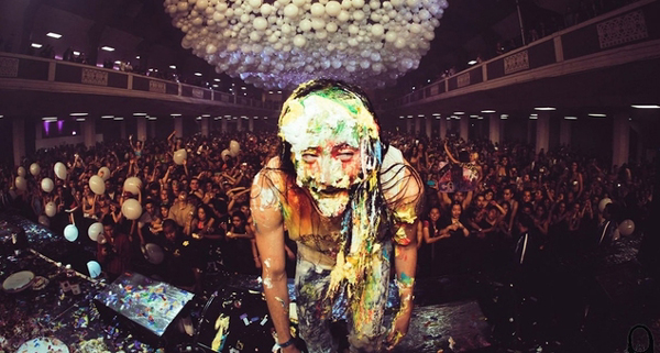 Dj Steve Aoki