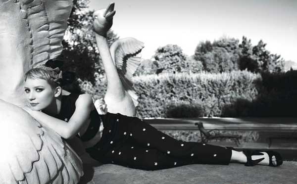 Mia Wasikowska, elegante
