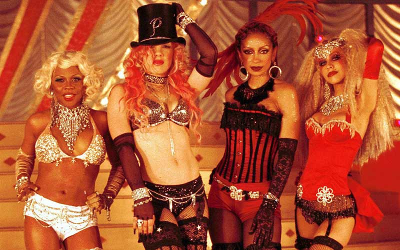Christina Aguilera, Pink y compañía con Lady Marmalade