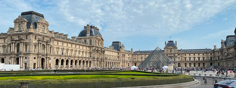 París