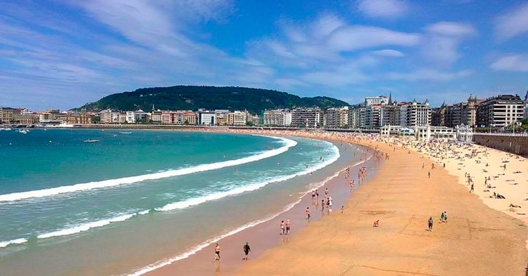 10 Playas recomendadas de España para disfrutar en 2019