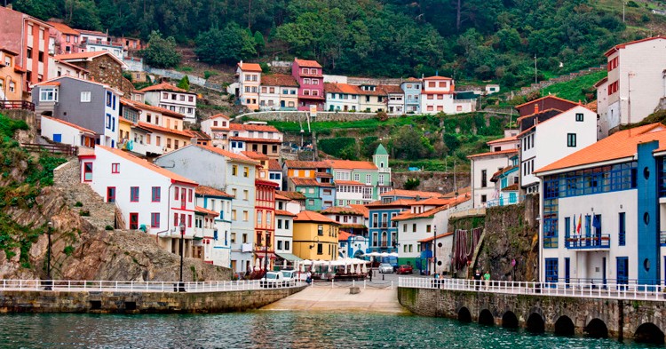 10 Pueblos de Asturias que debes visitar
